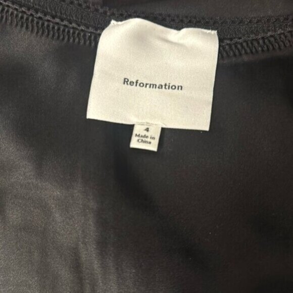 NEW Reformation Layla Silk Midi Skirt Elastic Waist in Black | US 4 UK 8 - Picture 8 of 10